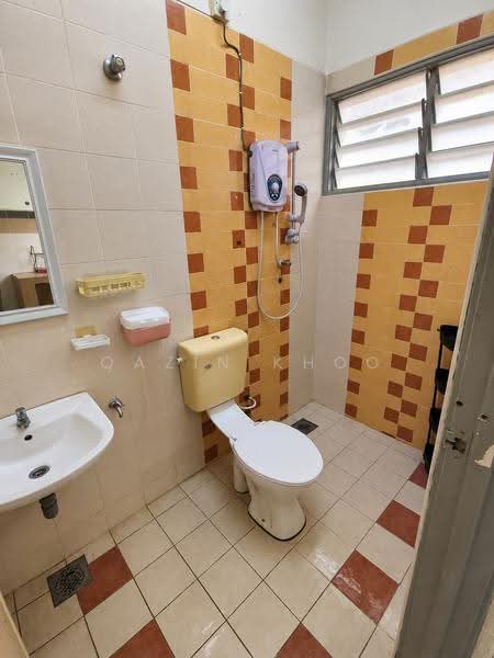 Rumah Teres 2-Tingkat untuk Disewa di Bandar Seri Botani (Ipoh) - Qazin Khoo - Bathroom - PropertyGuru.com.my