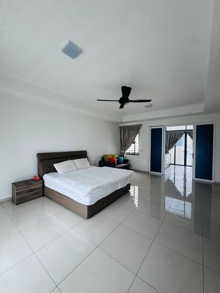 3-storey Terraced House for Rent in Lake Fields (Sungai Besi) - L.T Tan - Bedroom - PropertyGuru.com.my