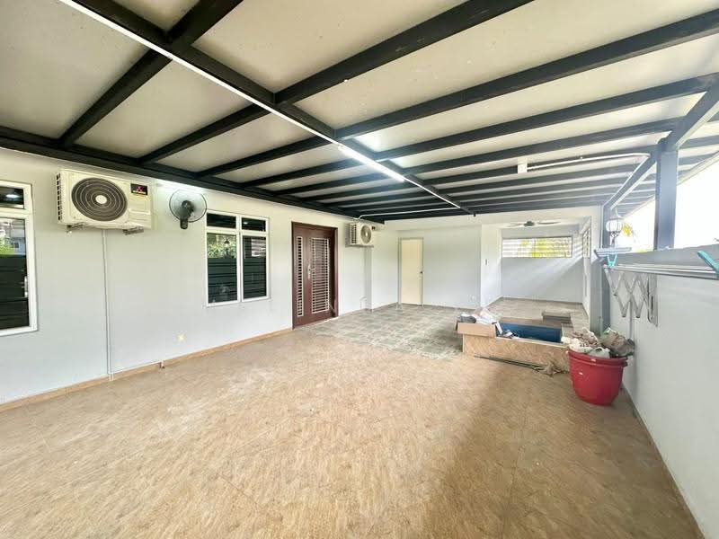 2-storey Terraced House for Sale in Taman Bukit Kempas (Tampoi) - Melinda Ee - Exterior - PropertyGuru.com.my