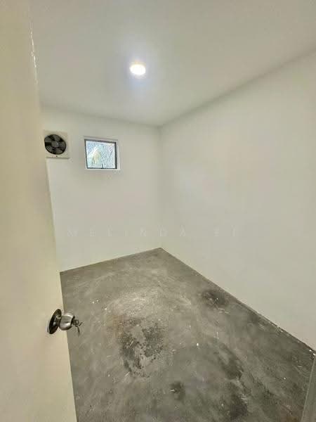 2-storey Terraced House for Sale in Taman Bukit Kempas (Tampoi) - Melinda Ee - Interior - PropertyGuru.com.my