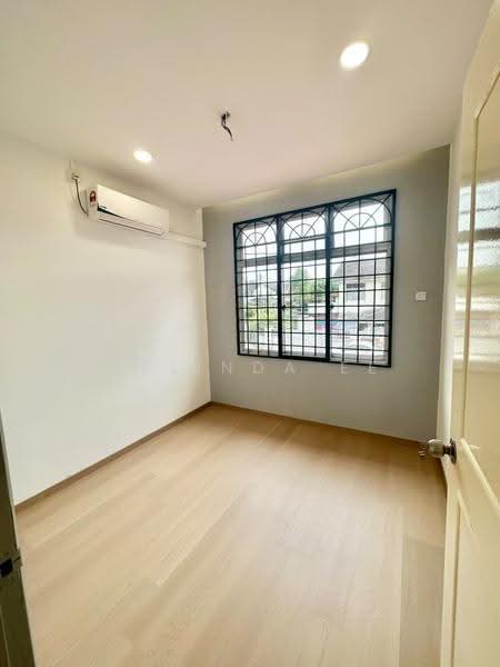 2-storey Terraced House for Sale in Taman Bukit Kempas (Tampoi) - Melinda Ee - Interior - PropertyGuru.com.my