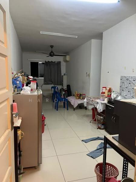 Apartment for Sale at Idaman Selasih - Harold Lee - Living Room - PropertyGuru.com.my