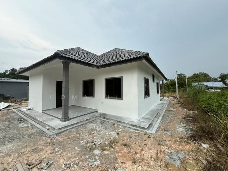 Rumah Banglo untuk Dijual di Bandar Baru Ibrahim Majid (Simpang Renggam) - Luqmanul Hakim - Exterior - PropertyGuru.com.my