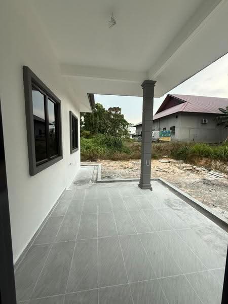 Rumah Banglo untuk Dijual di Bandar Baru Ibrahim Majid (Simpang Renggam) - Luqmanul Hakim - Exterior - PropertyGuru.com.my
