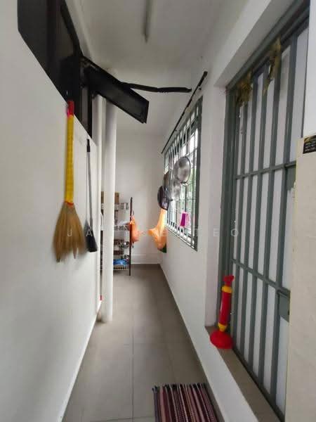 2-storey Terraced House for Sale in Taman Daya (Johor Bahru) - Janice Teo - Corridor - PropertyGuru.com.my