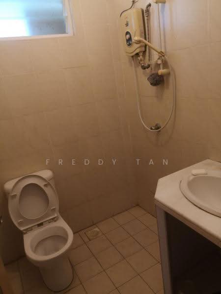 Condominium for Rent at Desa Airmas Condominium - Freddy Tan - Bathroom - PropertyGuru.com.my