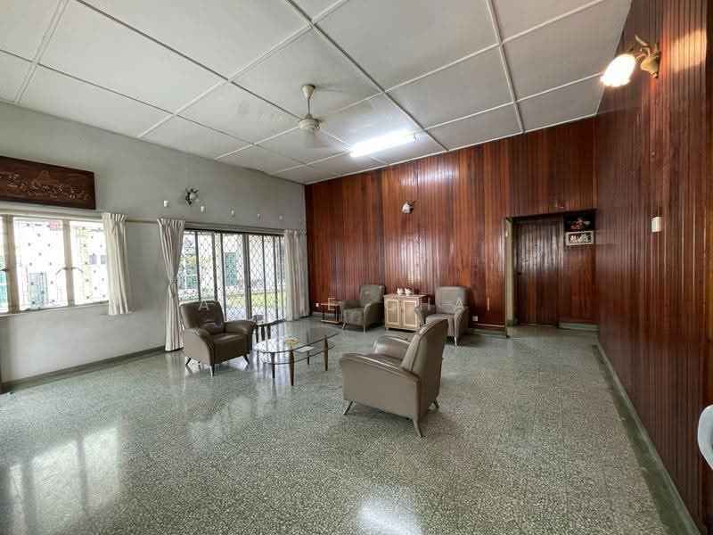 Bungalow House for Sale in Seksyen 12 (Petaling Jaya) - Angie Chai - Living Room - PropertyGuru.com.my