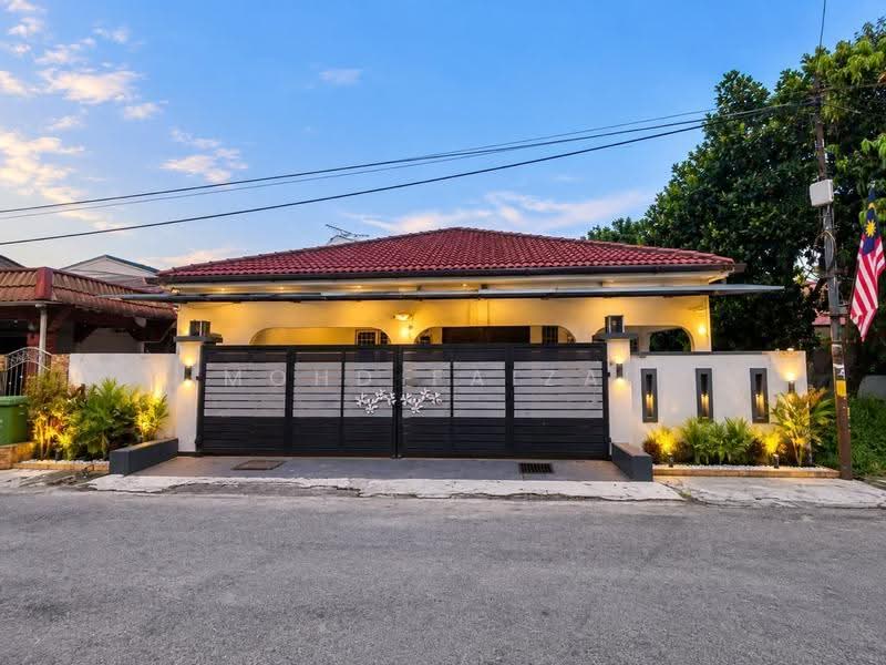 Rumah Banglo untuk Dijual di Batu Caves (Kuala Lumpur) - Mohd Faizal - Exterior - PropertyGuru.com.my