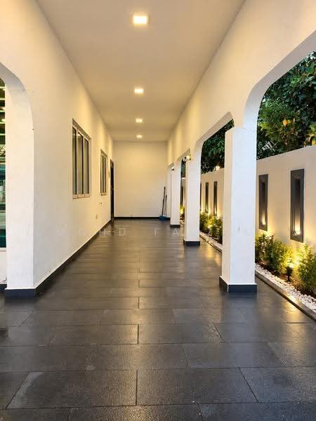 Rumah Banglo untuk Dijual di Batu Caves (Kuala Lumpur) - Mohd Faizal - Corridor - PropertyGuru.com.my