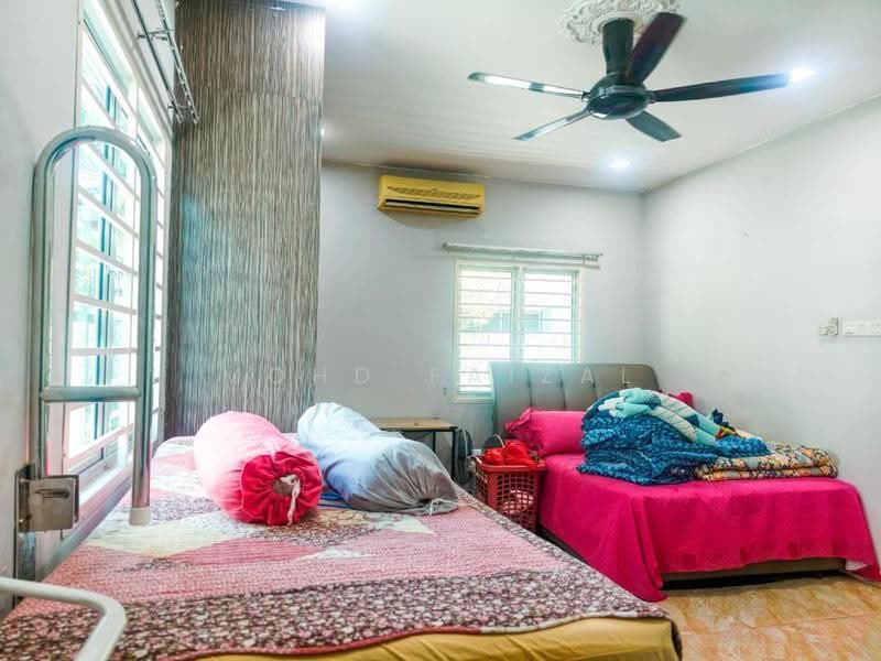 Rumah Banglo untuk Dijual di Batu Caves (Kuala Lumpur) - Mohd Faizal - Bedroom - PropertyGuru.com.my