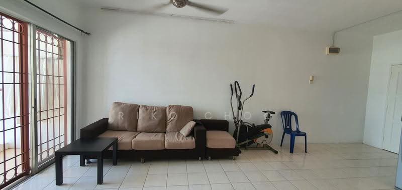 Apartment for Rent at Bayu Puteri - Riko Choo - Living Room - PropertyGuru.com.my