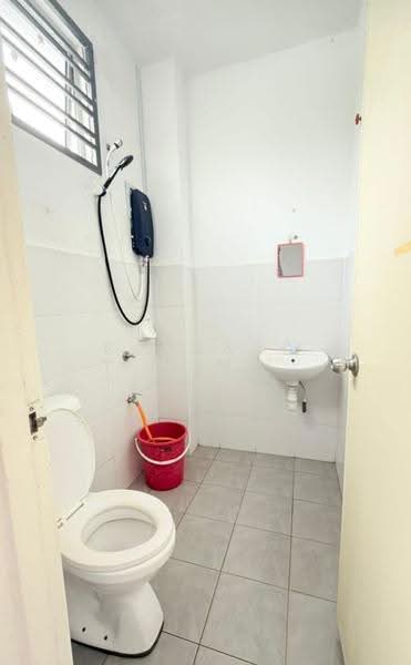 Rumah Teres 2-Tingkat untuk Disewa di Pontian (Johor) - Bernard Lim - Bathroom - PropertyGuru.com.my