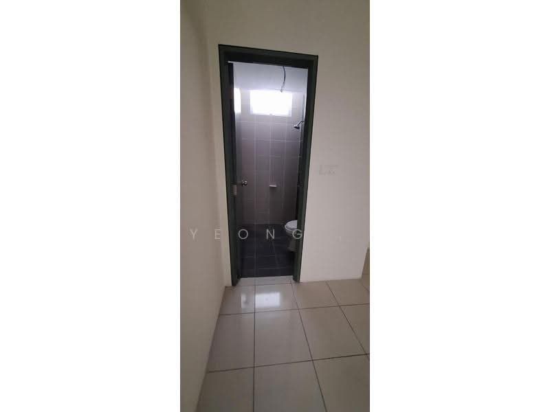 Townhouse for Rent in Dengkil (Selangor) - Yeong . - Bathroom - PropertyGuru.com.my