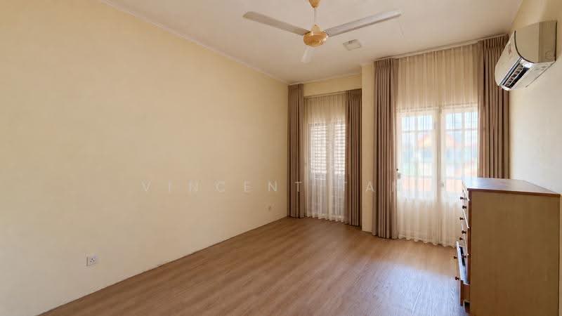 2-storey Terraced House for Sale in Bandar Sri Damansara (Selangor) - Vincent Tan - Bedroom - PropertyGuru.com.my