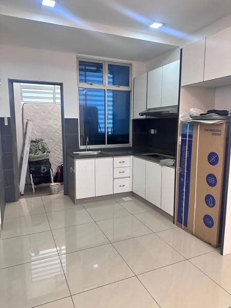 Service Residence for Sale at SKS Habitat - Daniel Yong - Kitchen - PropertyGuru.com.my