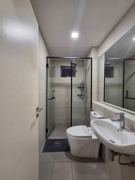 Condominium for Rent at Lakefront Residence - Yeong . - Bathroom - PropertyGuru.com.my