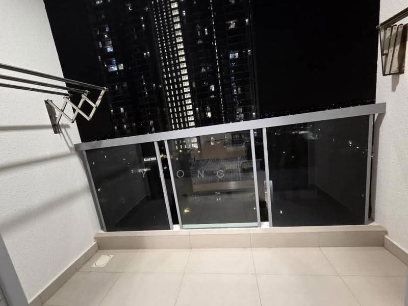 Condominium for Rent at Lakefront Residence - Yeong . - Balcony - PropertyGuru.com.my