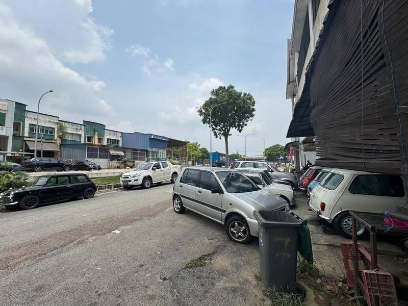 Shop / Office for Sale in Taman Mount Austin (Tebrau) - Win Tan - Exterior - PropertyGuru.com.my
