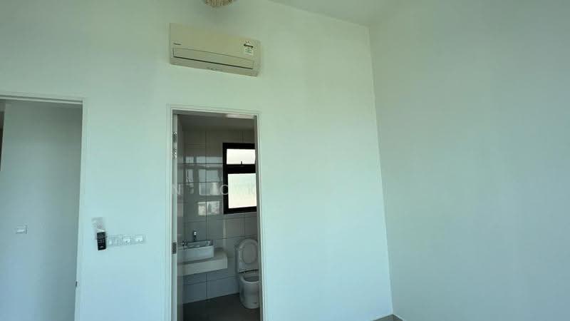 Service Residence for Rent at Service Residence @ Landmark Residence 1 - Nick Chin - Bathroom - PropertyGuru.com.my