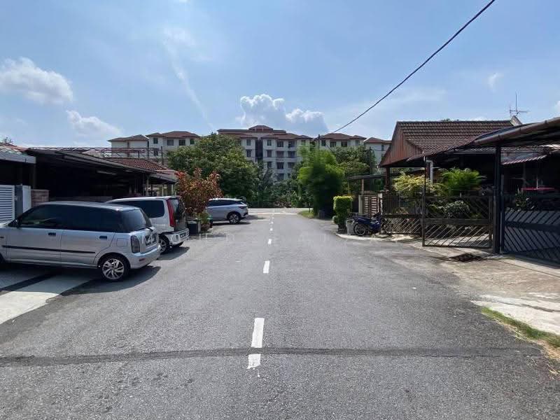 2-storey Terraced House for Sale in Bandar Baru Bangi (Selangor) - Mohd Faizal - Exterior - PropertyGuru.com.my