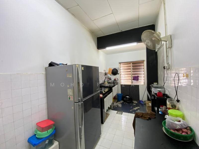 2-storey Terraced House for Sale in Bandar Baru Bangi (Selangor) - Mohd Faizal - Kitchen - PropertyGuru.com.my