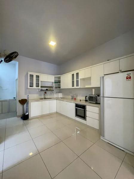 Cluster House for Sale in Taman Nusa Bestari (Iskandar Puteri (Nusajaya)) - Jiin Chai Lee - Kitchen - PropertyGuru.com.my