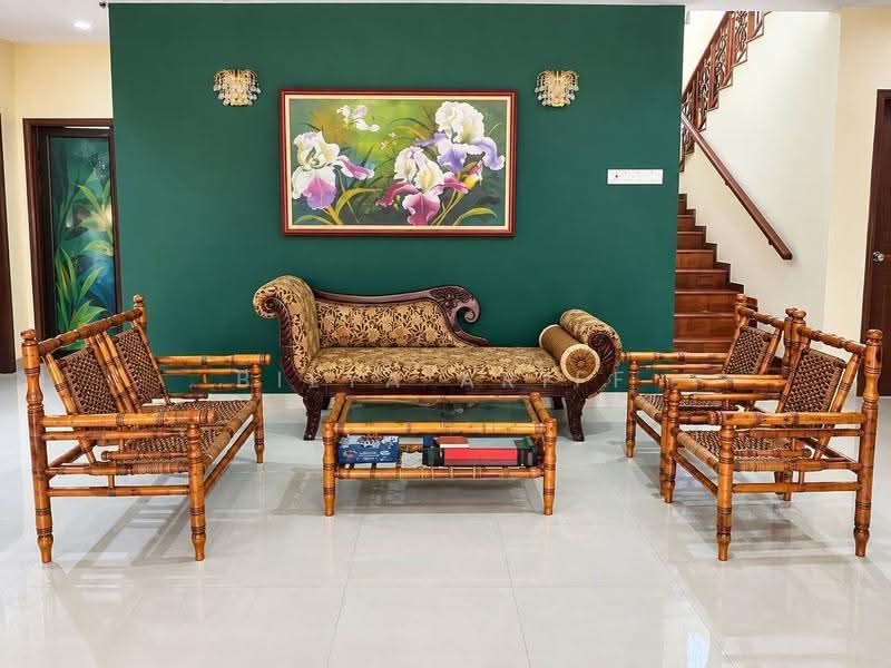 Bungalow House for Sale in Taman Puncak Perdana (Shah Alam) - BILYA ARIFF - Living Room - PropertyGuru.com.my