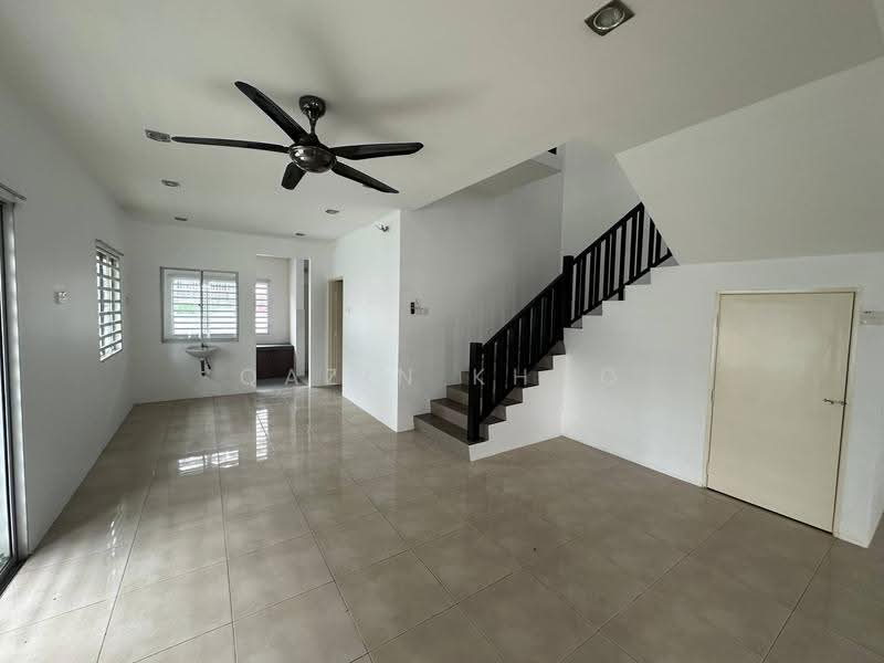 Rumah Teres 2-Tingkat untuk Dijual di Ipoh (Perak) - Qazin Khoo - Living Room - PropertyGuru.com.my