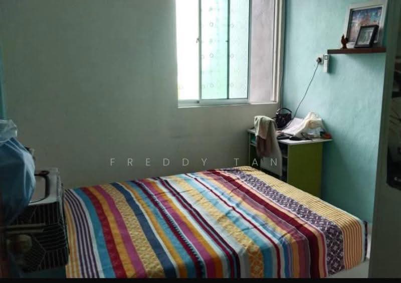 Pangsapuri untuk Dijual di Greenlane Heights Block B - Freddy Tan - Bedroom - PropertyGuru.com.my