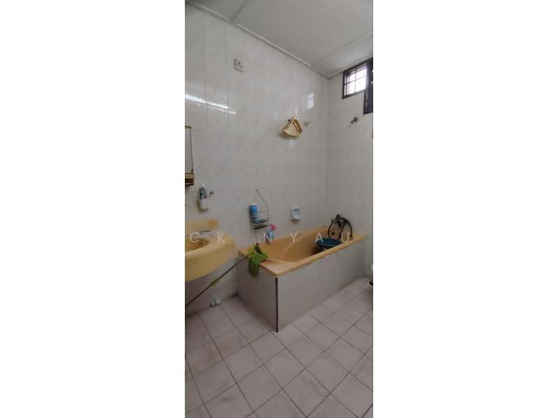 Rumah Teres 2-Tingkat untuk Dijual di Ipoh (Perak) - Ck Nyau - Bathroom - PropertyGuru.com.my