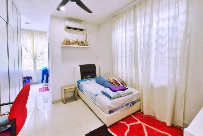 Semi-Detached House for Sale in Ampang Jaya (Ampang) - Khairul Syafiq - Bedroom - PropertyGuru.com.my