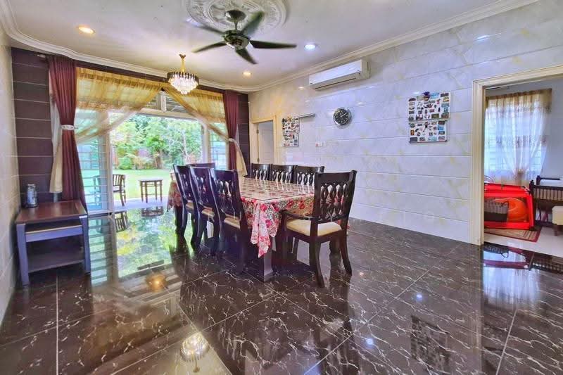 Semi-Detached House for Sale in Ampang Jaya (Ampang) - Khairul Syafiq - Dining Room - PropertyGuru.com.my