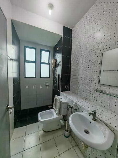 Service Residence for Rent at The Sky Executive Suites - April Chin - Bathroom - PropertyGuru.com.my