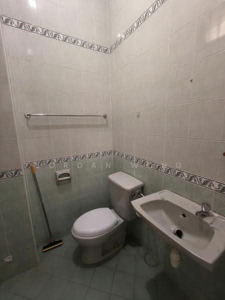 2-storey Terraced House for Rent in Ulu Tiram (Johor) - Jordan Wong - Bathroom - PropertyGuru.com.my