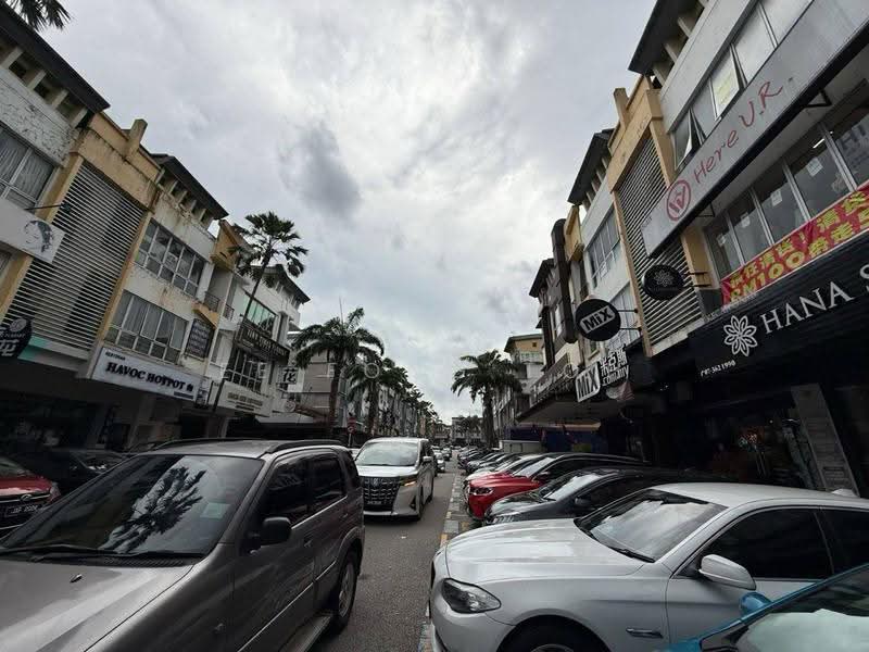 Shop / Office for Sale in Taman Sutera Utama (Skudai) - Ee Fong Toh - Exterior - PropertyGuru.com.my