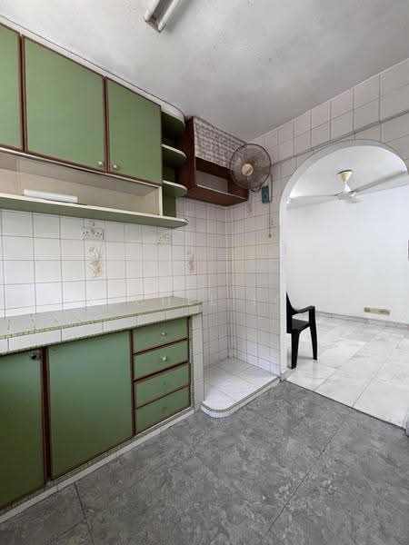 Rumah Flat untuk Dijual di Desa Petaling Flat - Rachel Loo - PropertyGuru.com.my
