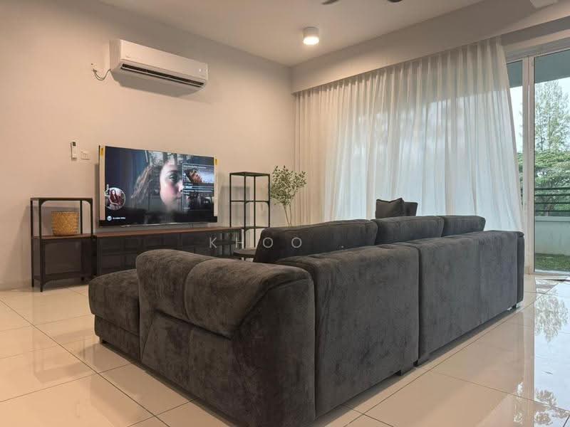 2-storey Terraced House for Rent in Taman Mount Austin (Tebrau) - Khoo . - Living Room - PropertyGuru.com.my