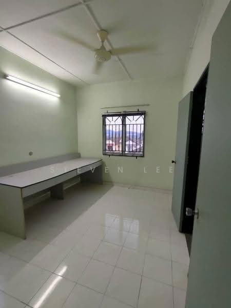 Semi-Detached House for Sale in Bandar Country Homes (Rawang) - Steven Lee - Study - PropertyGuru.com.my