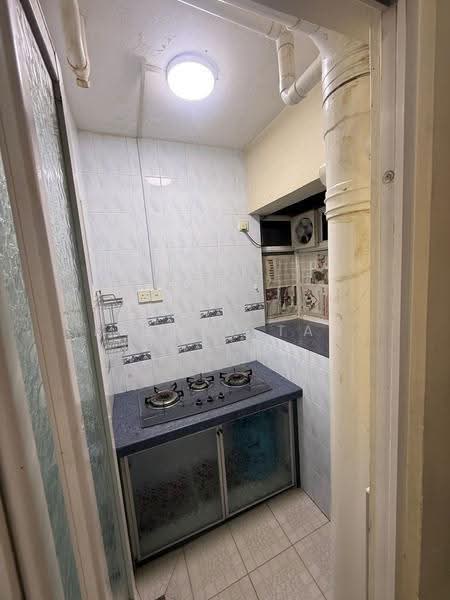 Condominium for Sale at Greenlane Park - Freddy Tan - Kitchen - PropertyGuru.com.my