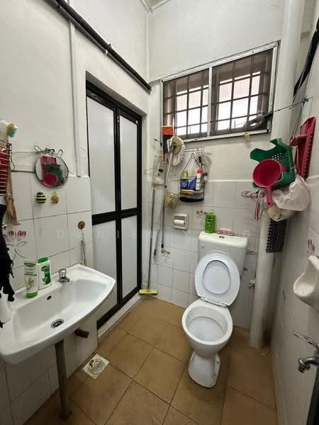 Rumah Teres 2-Tingkat untuk Dijual di Kulai (Johor) - Daniel Yong - Bathroom - PropertyGuru.com.my