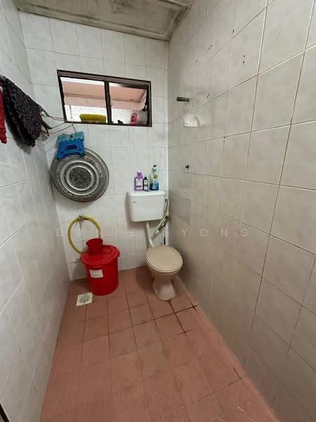 Rumah Teres 2-Tingkat untuk Dijual di Kulai (Johor) - Daniel Yong - Bathroom - PropertyGuru.com.my