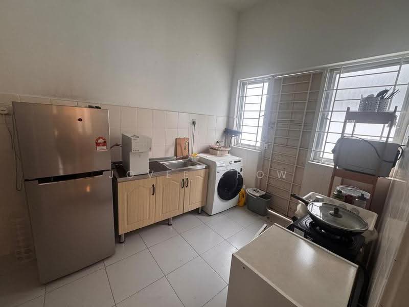 Rumah Kluster untuk Dijual di Setia Alam (Selangor) - Jovee Chow - Kitchen - PropertyGuru.com.my
