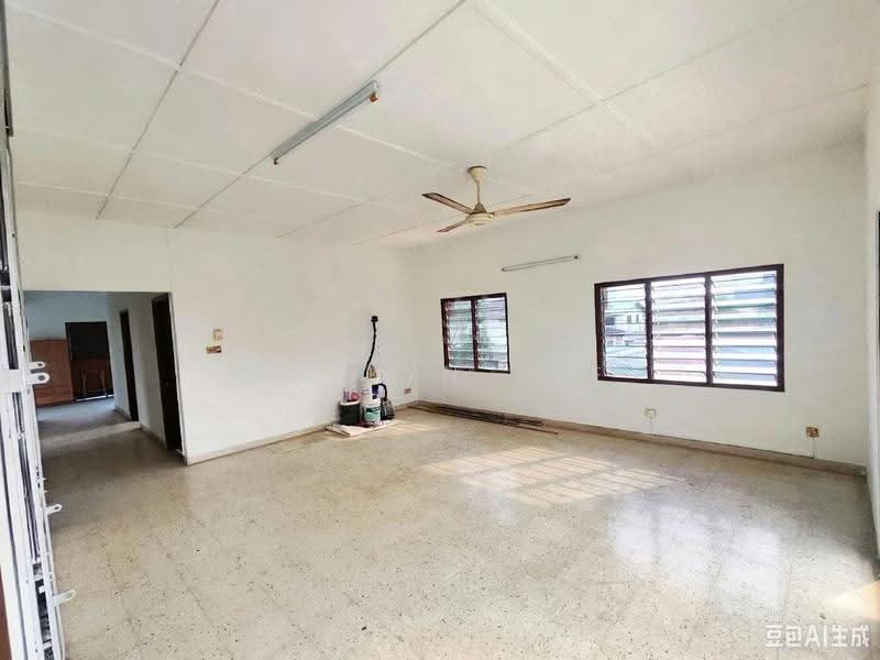 Bungalow House for Rent in Cheras Batu 2 1/2 (Cheras) - Adelyn Lee - Living Room - PropertyGuru.com.my