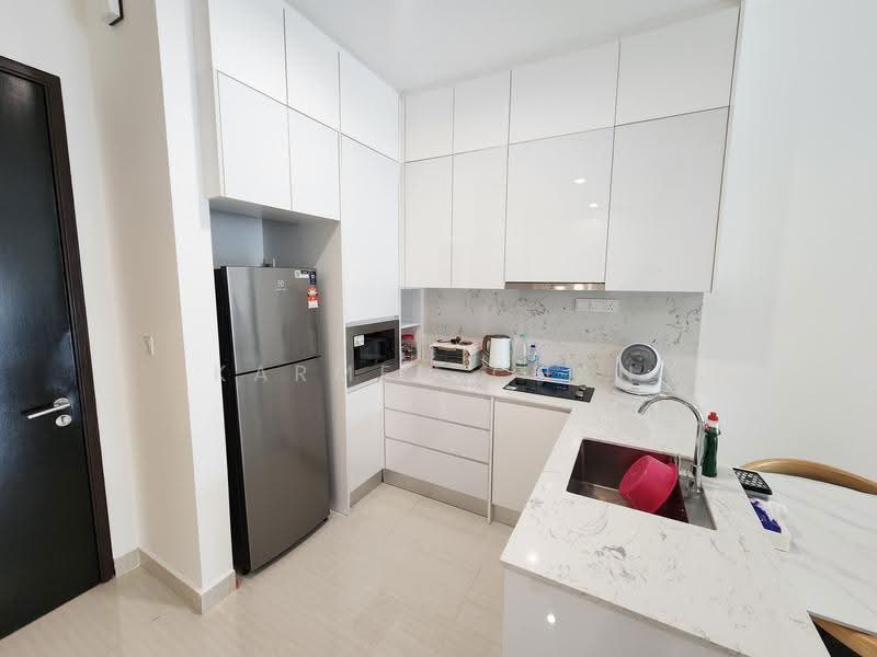 Kediaman Servis untuk Disewa di Hampton Height Damansara - Karmen Chan - Kitchen - PropertyGuru.com.my