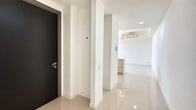 Service Residence for Sale at Reflection Residences - BILYA ARIFF - Corridor - PropertyGuru.com.my