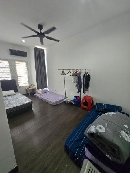 Semi-Detached House for Sale in Laman Residen Kipark Sri Utara (Batu Caves) - Jasemin Chia - Bedroom - PropertyGuru.com.my