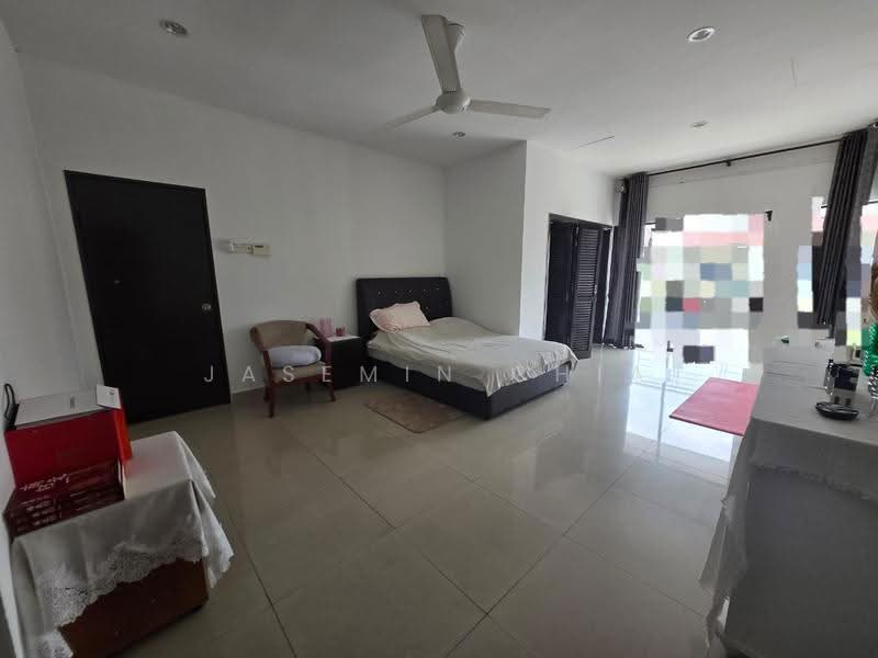 Semi-Detached House for Sale in Laman Residen Kipark Sri Utara (Batu Caves) - Jasemin Chia - Bedroom - PropertyGuru.com.my