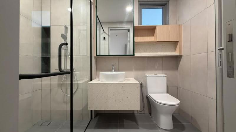 Service Residence for Sale at The Meg Serviced Residence - Carmen Low - Bathroom - PropertyGuru.com.my