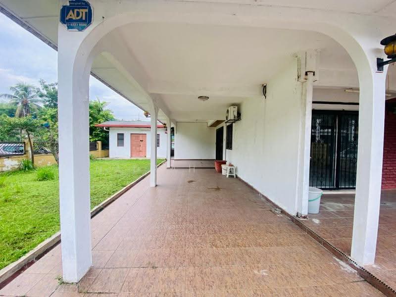 2-storey Terraced House for Sale in Ampang Jaya (Ampang) - Nadrah Omar - Exterior - PropertyGuru.com.my