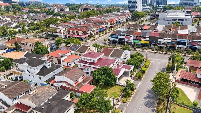 Bungalow House for Sale in Taman Tun Dr Ismail (Kuala Lumpur) - BILYA ARIFF - Exterior - PropertyGuru.com.my